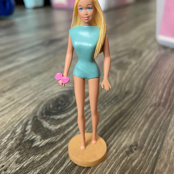 Barbie Hallmark ornaments lot of 12 - Picture 7 of 13